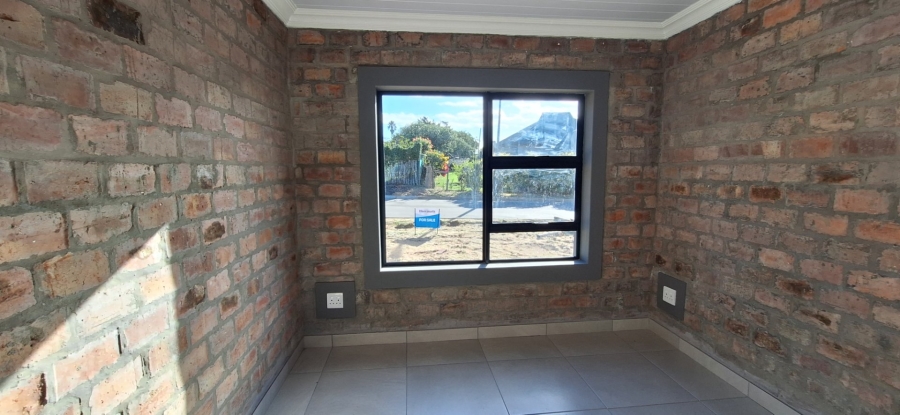 3 Bedroom Property for Sale in Albertinia Western Cape